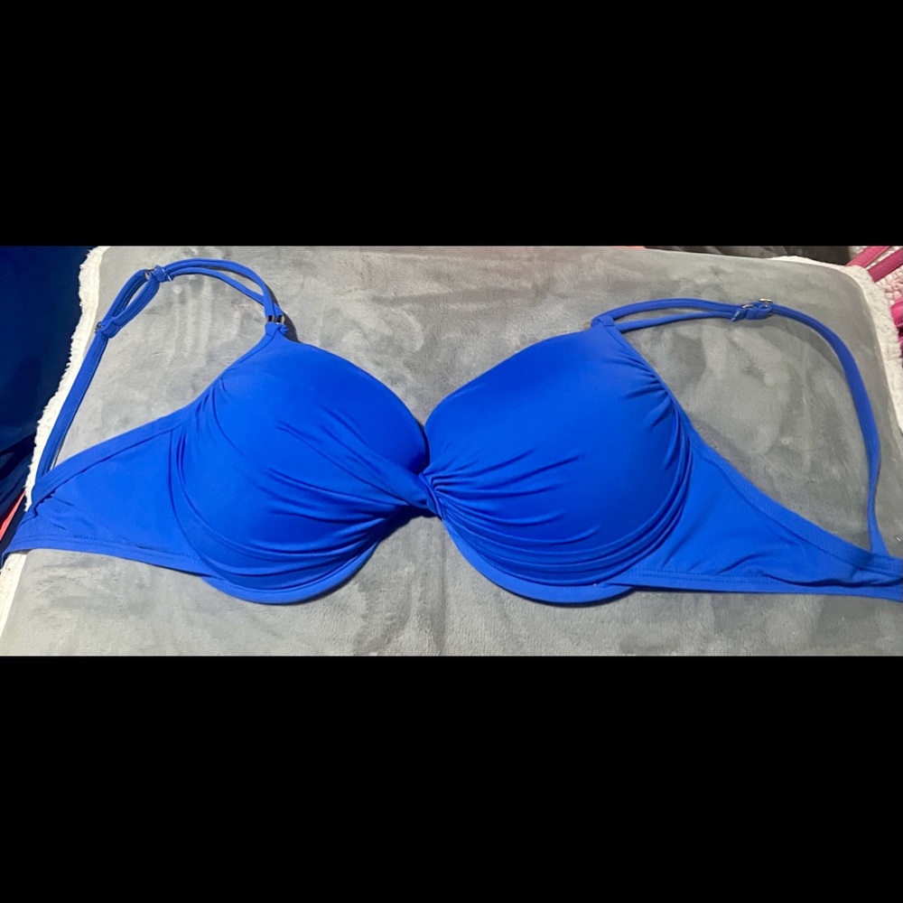 Blue/Rod Beatie Blue 2 piece bathing suit size 8